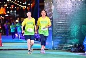 BIB: 50186, 50275
                            <button type="button" onclick="openModal(21804053)" class="btn btn-primary btn-sm float-right btn-popup" data-toggle="modal" data-target=".modal-high-quality">
                        <i class="fas fa-shopping-cart"></i> Add to Cart
                    </button>
                                            <button type="button" onclick="isThisMe(21804053, true)" class="btn btn-success btn-sm float-right btn-popup btn-isme hidden" data-toggle="tooltip" data-placement="bottom" title="นี่คือรูปของคุณใช่ไหม คลิกที่นี่เพื่อเอาเข้าอัลบั้ม">
                        <i class="fas fa-plus"></i> Add to album
                    </button>
                    <button type="button" onclick="isThisMe(21804053, false)" class="btn btn-warning btn-sm float-right btn-popup btn-isnotme hidden">
                        <i class="fas fa-ban"></i> Remove from album
                    </button>